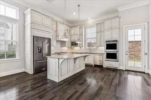 3622 Somerset York Ln, Houston, TX 77055 - Photo 4