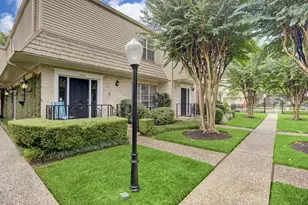 1849 Post Oak Park Dr, Houston, TX 77027 - Photo 26