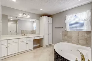 1849 Post Oak Park Dr, Houston, TX 77027 - Photo 20