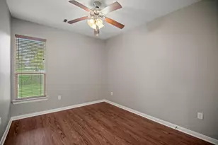 5215 Kingsbury St, Houston, TX 77021 - Photo 8