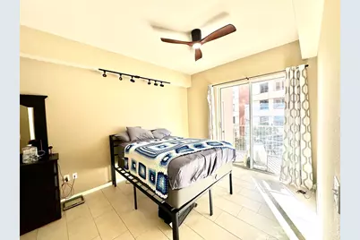 3505 Sage Road #406, Houston, TX 77056 - Photo 8