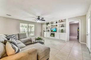 3358 County Rd 172, Alvin, TX 77511 - Photo 4