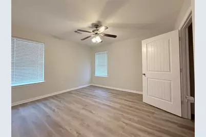 3907 Faulkner Street, Houston, TX 77021 - Photo 10