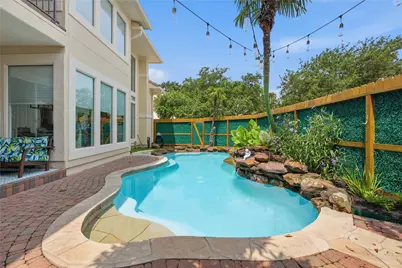 320 Harborside Circle, Kemah, TX 77565 - Photo 4