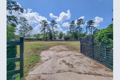 11439 Memorial Drive, Houston, TX 77024 - Photo 4