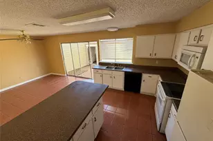 7170 S Dairy Ashford Rd, Houston, TX 77072 - Photo 16