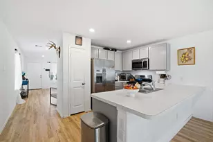 14502 Woodcott Warren Wy, Rosharon, TX 77583 - Photo 2