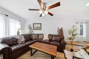 14502 Woodcott Warren Wy, Rosharon, TX 77583 - Photo 18