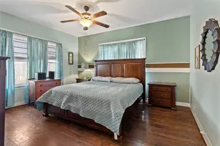 205 Jephson Dr, Alvin, TX 77511 - Photo 2