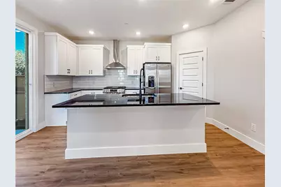 5601 Mobeetie Loop, Bee Cave, TX 78738 - Photo 4