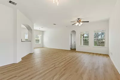 12339 Ridgecrest Drive, Willis, TX 77318 - Photo 8