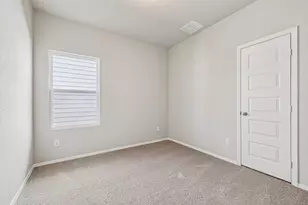 403 Hickory Hls Dr, Pattison, TX 77423 - Photo 14