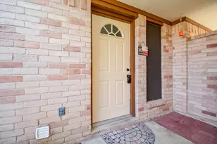 516 Birdsong Dr, League City, TX 77573 - Photo 4