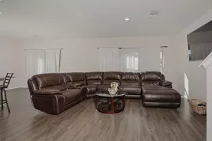 1822 Brushy Cedar Dr, Conroe, TX 77301 - Photo 4