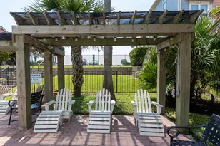 7000 Seawall Blvd, Galveston, TX 77551 - Photo 28