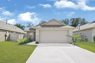 22326 Mountain Pne Dr, New Caney, TX 77357 - Photo 2