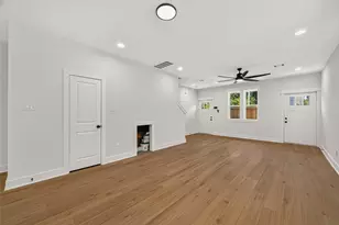 7826 Beckley St, Houston, TX 77088 - Photo 4