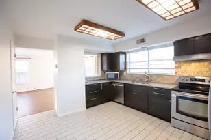 2627 The Highlands Dr, Sugar Land, TX 77478 - Photo 10