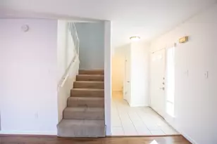 2627 The Highlands Dr, Sugar Land, TX 77478 - Photo 6