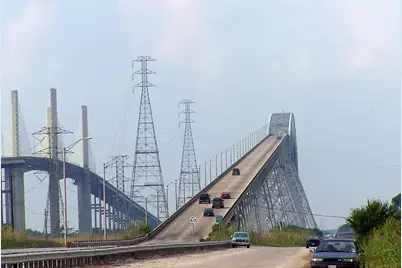 319 Dove Court, Bridge City, TX 77611 - Photo 6