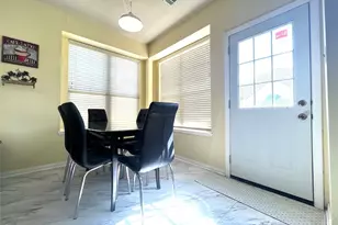 8210 Solara Bend, Houston, TX 77083 - Photo 10