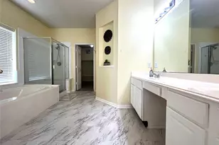 8210 Solara Bend, Houston, TX 77083 - Photo 16