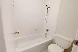 12023 Greenwood-Forest Dr, Houston, TX 77066 - Photo 12