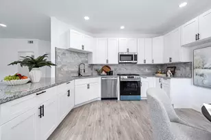 13547 Pasa Robles Ln, Houston, TX 77083 - Photo 14