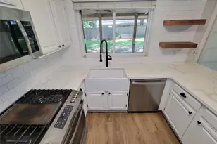 8123 Sunny Ridge Dr, Houston, TX 77095 - Photo 8