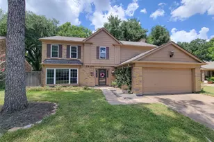 8123 Sunny Ridge Dr, Houston, TX 77095 - Photo 2