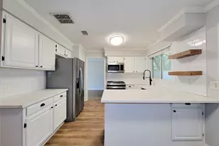 8123 Sunny Ridge Dr, Houston, TX 77095 - Photo 14