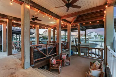 1834 Tiki Drive, Tiki Island, TX 77554 - Photo 34