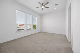 4621 Maxie St, Houston, TX 77007 - Photo 12