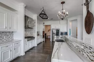 8 Cypress Point Ct, Manvel, TX 77578 - Photo 10