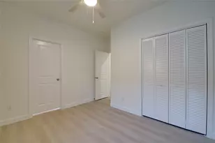 955 Ringold St, Houston, TX 77088 - Photo 34