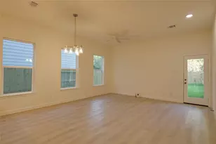 955 Ringold St, Houston, TX 77088 - Photo 16