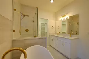955 Ringold St, Houston, TX 77088 - Photo 28