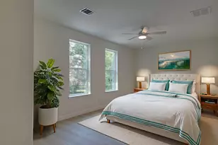 955 Ringold St, Houston, TX 77088 - Photo 24