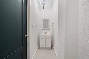 4139 King Rail Cir, Galveston, TX 77554 - Photo 24