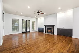 1605 W 14th St, Houston, TX 77008 - Photo 6