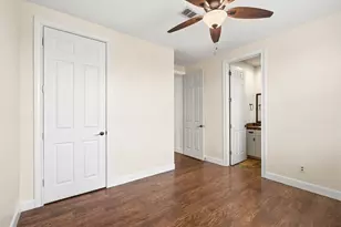 1605 W 14th St, Houston, TX 77008 - Photo 28