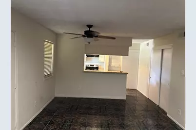 5662 Birchmont Drive #A, Houston, TX 77091 - Photo 4