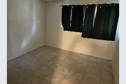 5662 Birchmont Drive #A, Houston, TX 77091 - Photo 8