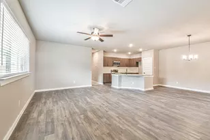 9788-9792 Grosbeak Ln, Magnolia, TX 77354 - Photo 4