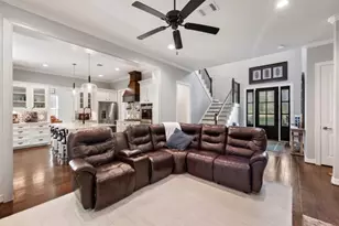 703 Lago Trace Dr, Huffman, TX 77336 - Photo 8