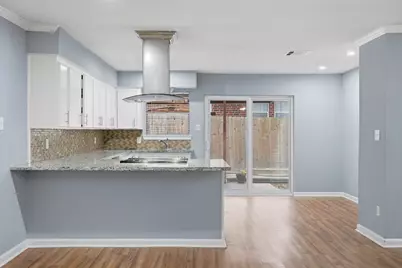 20 Moon Valley Court, Conroe, TX 77304 - Photo 12