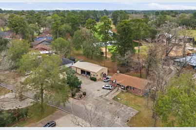 20 Moon Valley Court, Conroe, TX 77304 - Photo 32