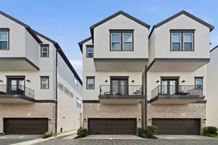 1116 W 15th 1/2 St, Houston, TX 77008 - Photo 1