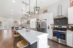 1116 W 15th 1/2 St, Houston, TX 77008 - Photo 18