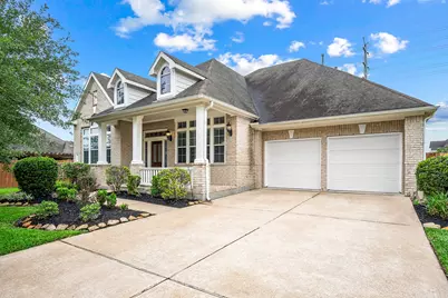 11902 Eden Creek Drive, Pearland, TX 77584 - Photo 2
